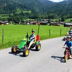 Kinderbauernhof Çiftlik konaklama Schoppernau